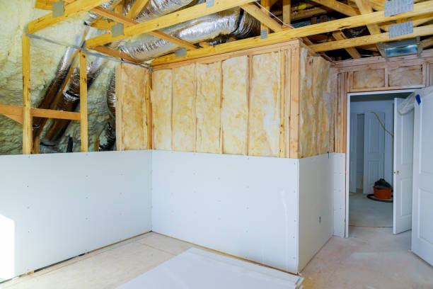 Types of Insulation We Offer in Lakesite, TN